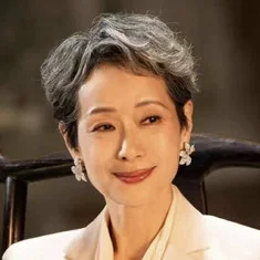 Cecilia Yip Tung