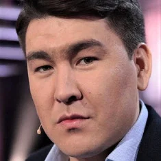 Азамат Мусагалиев