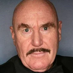 Роджер Уорд