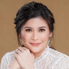 Roxanne Guinoo