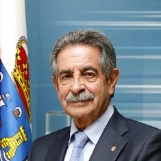 Miguel Ángel Revilla