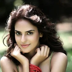 Neelam Sivia