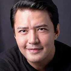 Mark Anthony Fernandez