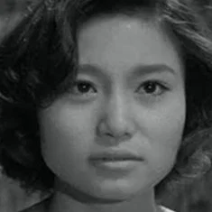 Shinako Nakagawa