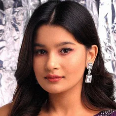 Yuvina Parthavi