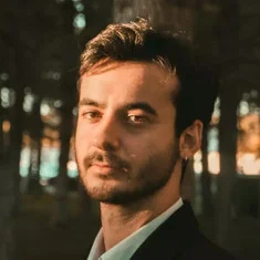 Deniz Devrez