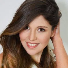 Nicole Vale