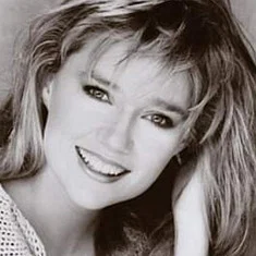 Lisa Aliff
