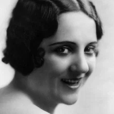 Dolores Cassinelli
