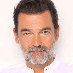 Konstantinos Kazakos