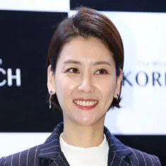 Lee Hyun-young