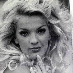 Wanda Seux