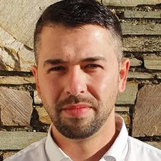 Irfan Peci