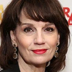Beth Leavel