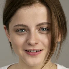 Ксения Суркова