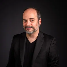 Alejandro G. Calvo