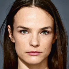 Tina Vrbnjak