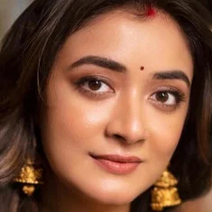 Sriparna Roy