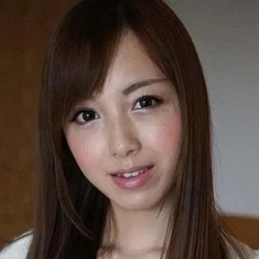 Anri Hoshizaki