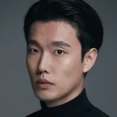Kim Hee-su
