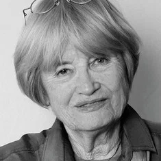 Jacqueline Veuve