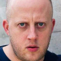 Марек Лэрвуд