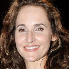 Marla Sucharetza