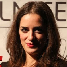 Maria Tilli