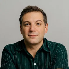 Аарон Харрис