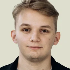 Кирилл Мазур
