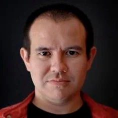 Roberto Flores Muñoz