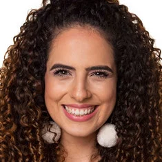 Paula Stephânia