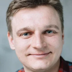 Denis Eliseev