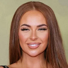 Demi Jones