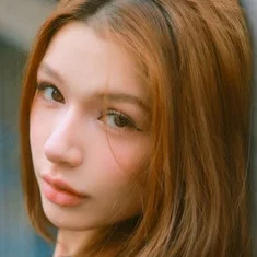 Veronica Vasfi