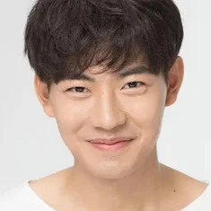 Yang Yi