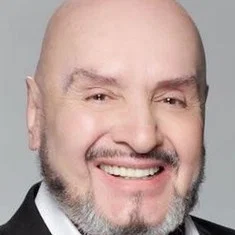 Sergio Bustamante