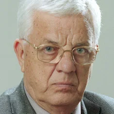 Раймонд Паулс
