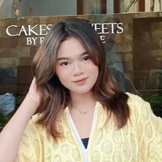 Rieska Yulia Putri
