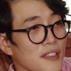 Si Woo