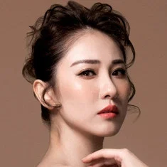 Sukie Shek Wing-Lei