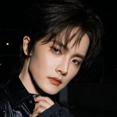 李玗橙