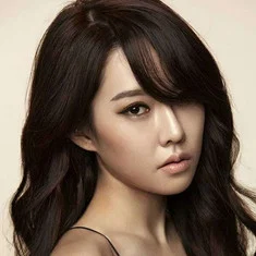 Suh Zi-eun