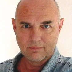 Lars Bill Lundholm
