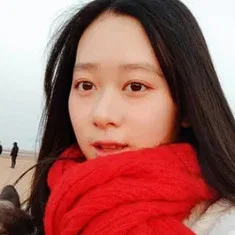 张佳妮