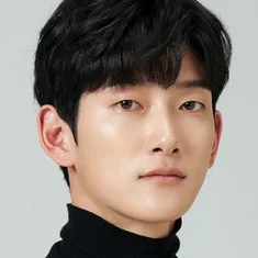 Kim Woo-Dam