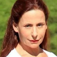 Popi Avraam