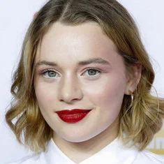 Luna Wedler