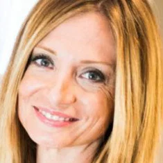 Carole Carat