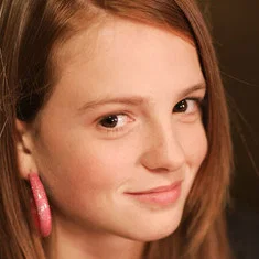 Rebecca Faura